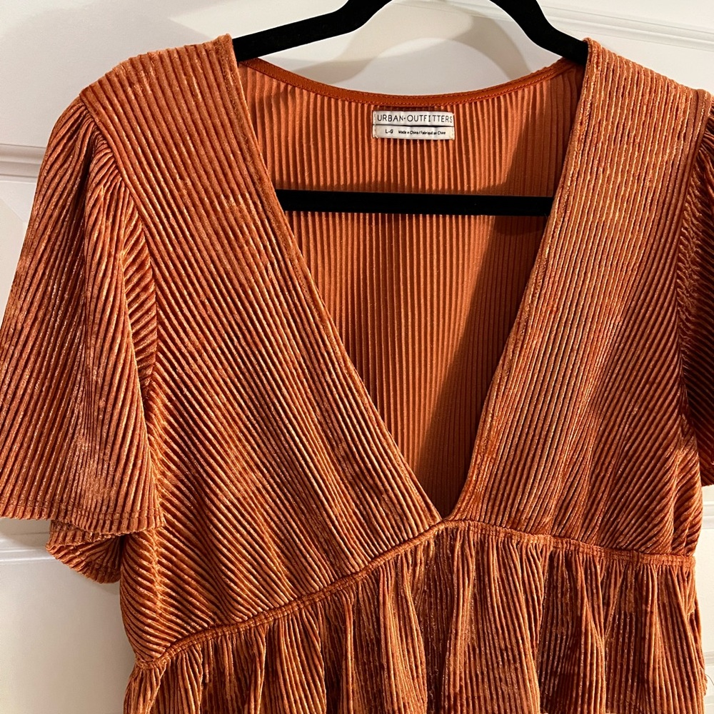 Shimmery pink Urban Outfitters top size large